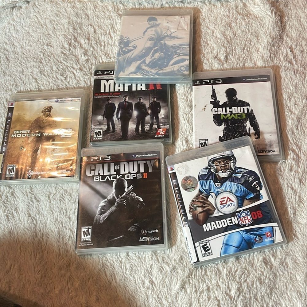 PlayStation 3 game call of duty bundle